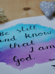 신의 사랑을 받는 소녀