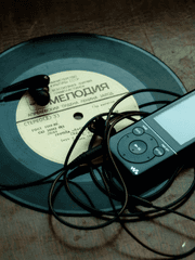 이 노래 한 번 들어봐