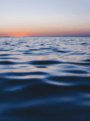 지구가 내 무게에 바스라진다