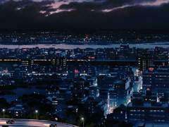 무너진다 잠시 동안 종말이다