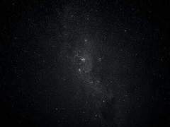 부분 채색된 세상이 묻는다.