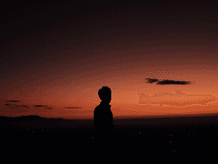 6시, 사건의 지평선