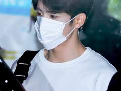 퍽킹 위드 제이