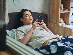 대가리에 똥만 가득 찬 쓰레기