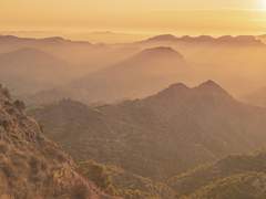 산에서 생긴 일