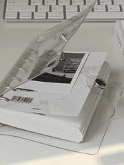 그날의 일기를 지우고 싶어