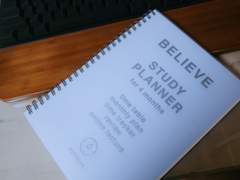 플래너 선물받았다 (I got a diary as a gift)