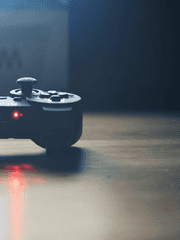 게임 초짜들이 게임속에 갇히면 생기는 일