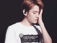 백현 빙의글 - 너를 사랑하고 있어