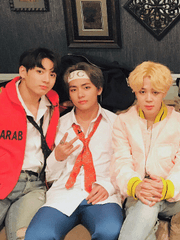 𝖌𝖑𝖎𝖙𝖙𝖊𝖗𝖘