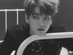 여왕을(를) 획득하셨습니다 05