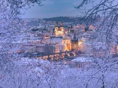 숨 죽인 사랑을 하는 그 연인들의 이야기