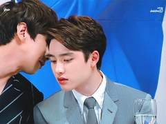 입헌군주물 보고싶다. 귀여운 거.