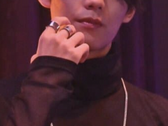 정말 알 수 없는 사람이다.