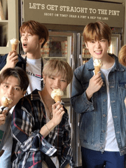 오 드 트왈렛 (eau de toillette)