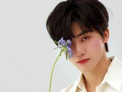 나재민이랑 결혼하기 싫어서 도망갔다가 3년 후에 재회함. 4