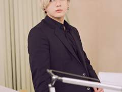 사로 잡힌 옛 정. 屈辱 .1