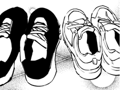 신발을 갈아신으며