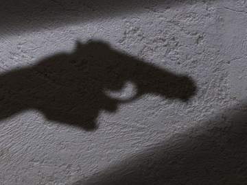 너는 도덕적으로 흠집 하나 있으면 안 돼