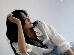 나도 언니 닮아서 도박에는 관심이 없어요.