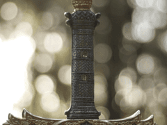 첫 번째 동료 아스모데우스.