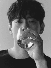 빛의 가장자리에서