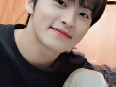 세상 스윗 캐내디언 마크랑 동거하는 SSUL