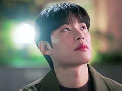 𝒓𝒆𝒎𝒊𝒏𝒊𝒔𝒄𝒆𝒏𝒕