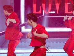 늑대들 사이 장미 한 송이 - 8