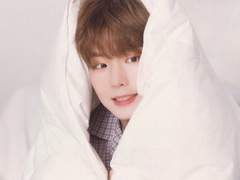 다들 제 사랑을 받아주쉐이....