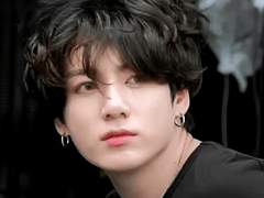 여름은 원래 덥고 끈적한거야