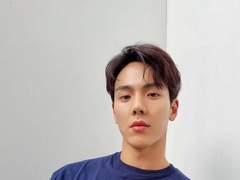 210614 셔누 인스타그램 배경화면