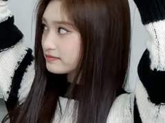 장원영 안유진 이현서 나오이 레이