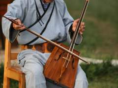 눈물에 대하여/이도은