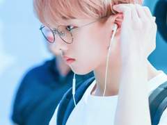 고양이를 주웠어요, 그런데 中