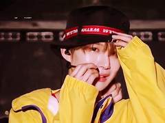 헤어지기 싫어 오늘 하루만 반복하는 남친 고르기