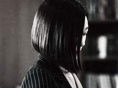 저울은 누구의 손을 들어줄 것인가?