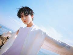 푸른 정원에 핀 열아홉 번째 꽃에게