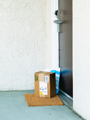 거대한 택배버스