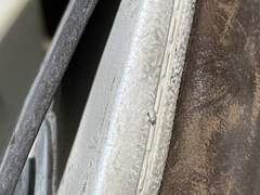 『37』 신발을 붙이는 어른