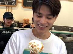 𝐀𝐥𝐥 𝐈 𝐖𝐚𝐧𝐭 𝐅𝐨𝐫 𝐏𝐫𝐞𝐬𝐞𝐧𝐭