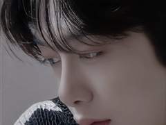 <끝자락을 손에 쥐고>