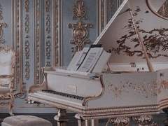 하늘을 향해 돌을 던진 소년