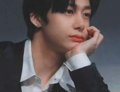 <끝자락을 손에 쥐고>