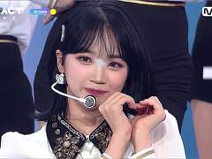 김채원 최예나 조유리