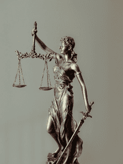 죽은 왕녀를 위한 행진곡