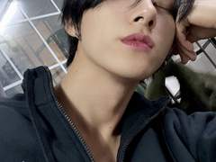 Happy birthday to you, you too. - 8 Years Later