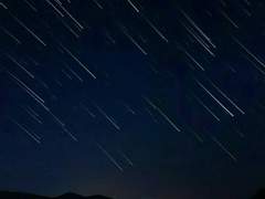 별똥별의 비애와 찬사