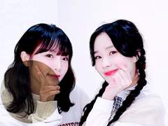 엄청 어두운+엄청 노란 PSD