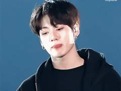 나 좋아하는 거 맞잖아!